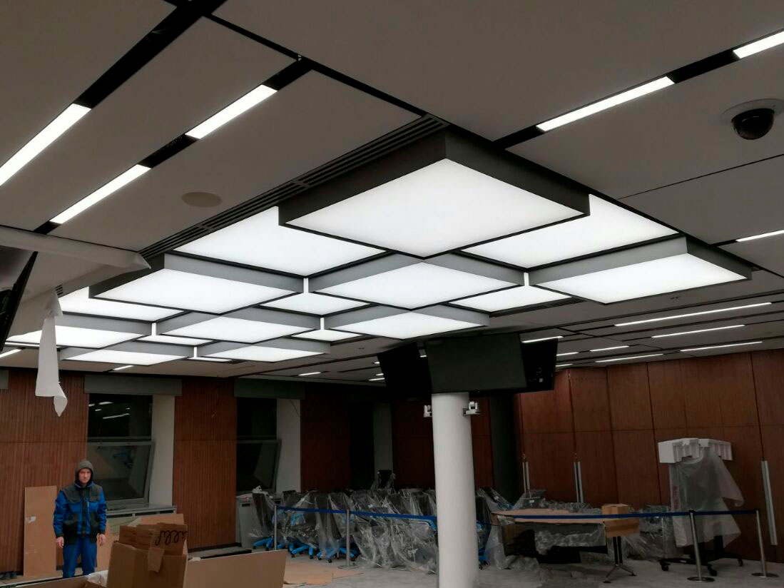 Монтаж световых и акустических панелей в офисе Ростелекома
